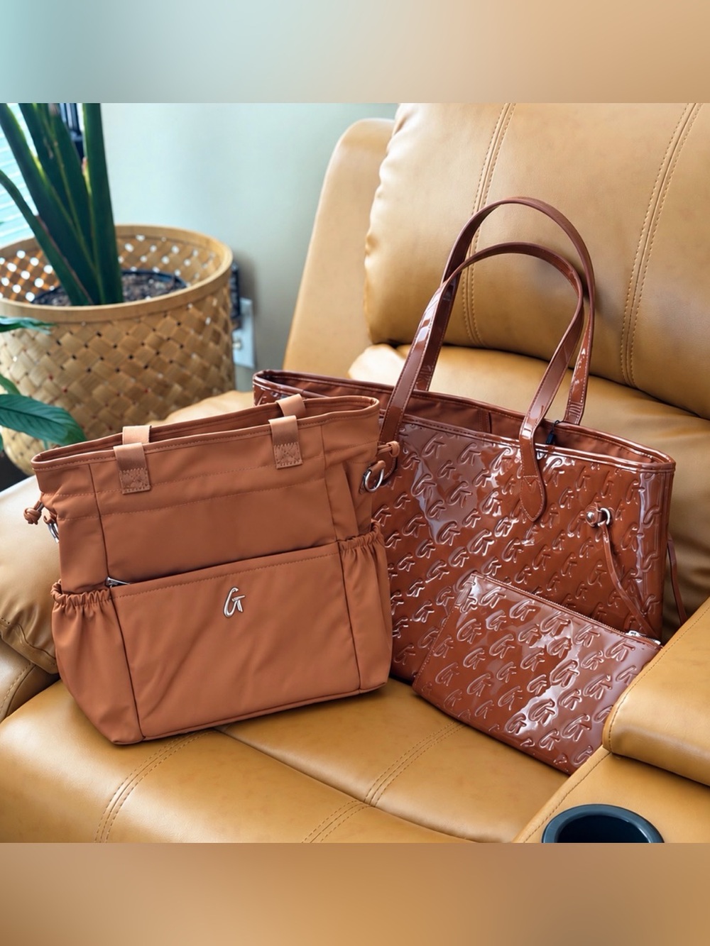 GlamAholic Brown Patent Tote Set & Lunch Bag